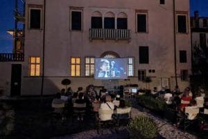 "Cinema d'estate" parte col botto