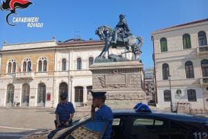 Stuprata in auto, preso il ricercato