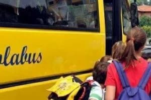Più iscritti, serve un altro pulmino