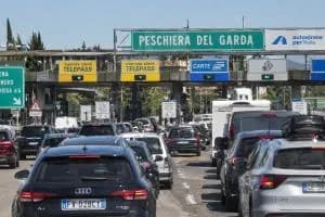 Schianto in A4: quattro feriti, due sono gravi