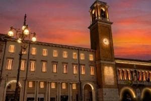 La torre in piazza tornerà a splendere