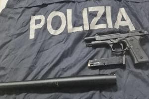 Spari da un'auto vicino allo Sherwood Festival, bloccati due giovani