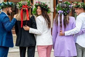 Una festa per i giovani laureati
