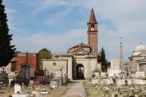 Sos furti e borseggi al cimitero