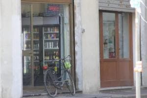 “Negozi etnici, chiusura alle 19”