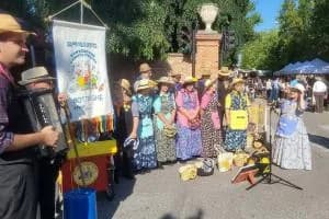 Il folklore colpisce ancora