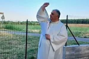 Dopo 16 anni il saluto a don Stefano