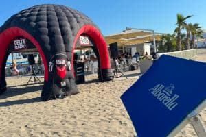 Maratona Delta Radio e fuochi d'artificio incantano l'Isola