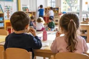 "Niente merendine da casa": e scoppia la polemica