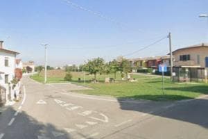 Zona 30 in un ramo di via Trieste