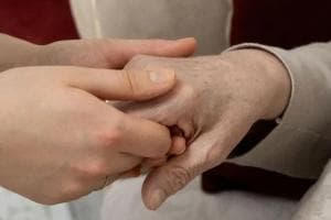 Assistenza domiciliare, nessuno scossone nonostante la liquidazione di Coopservizi