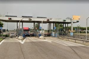 Stazione di Villamarzana chiusa nella notte