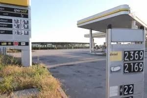 Carburanti, una batosta dopo l’altra