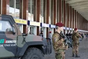 La Lega chiede i militari per strada