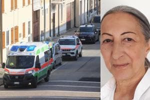 Muore in giardino, il suo cagnolino la veglia
