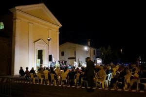 La frazione è in festa tra musica e fede