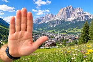 "Turisti cafoni, qui non vi vogliamo più"