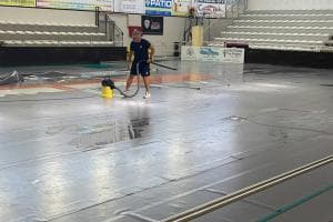 Il palasport è finito sott’acqua