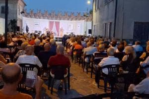 Chiusura affidata ai Lusiani