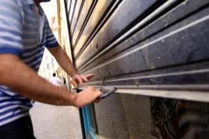 Commercio, “Zes pro e distretti”