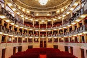 Nuove balaustre al Sociale
