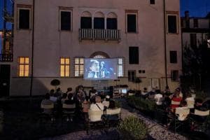 Il cinema si “gusta” en plein air