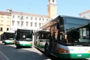 Trasporto pubblico, adesso la gara si allunga