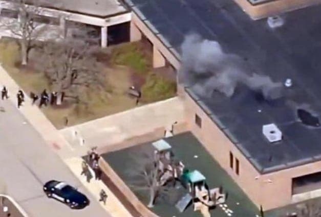Usa. Auto contro sinagoga in Michigan, ucciso l'assalitore