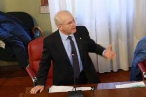 Avviso pubblico, ok al recesso