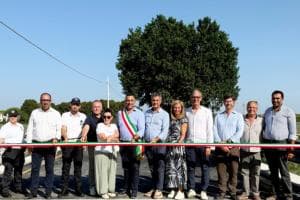 Taglio del nastro per il nuovo ponte