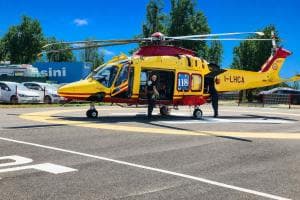 Malore in mare, muore 61enne