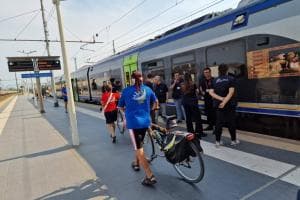 Estate, più treni verso mare e lago