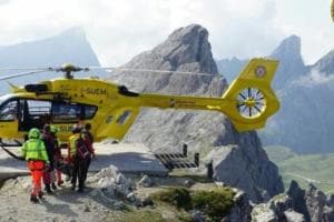 Bloccato a 2.550 metri, arriva l'elisoccorso