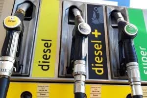 Diesel oltre 2,15 euro
