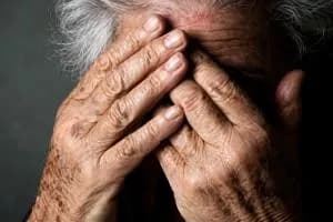 "Nostra madre sfrattata a 73 anni"