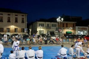 La piazza palestra a cielo aperto