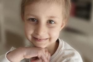 Il sorriso di Sofia si spegne a 5 anni