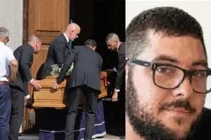 Una folla, per salutare Cristiano