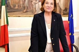 “Lo Stato non va in vacanza”