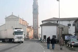 Varchi anti camion per via dei Mille