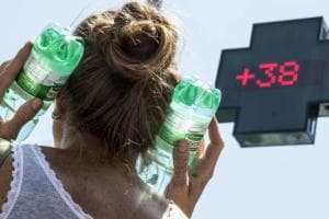 Il caldo non dà tregua: picchi di 40°