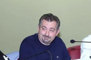Consulenza, polemiche e spiegazioni