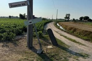 E ci si rimbocca le maniche anche per il cippo di confine