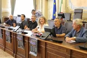 Bandoera, musica, teatro e danza