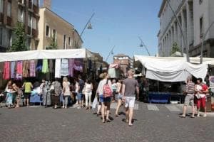 Mercati, ora si cambiano le regole