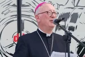 Il vescovo: “Vigilare perché non sia eutanasia”