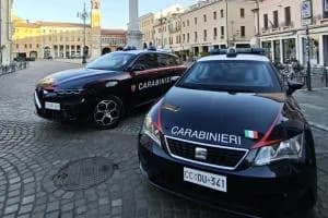 Giovani stranieri in giro con la droga