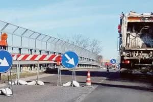 Traspolesana per un mese a una corsia