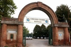 Circolo tennis, la preoccupazione dei lavoratori: “Silenzio sul passaggio ai nuovi gestori”