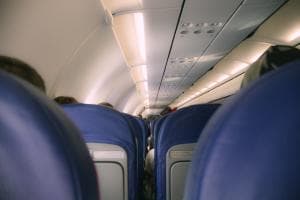 Ubriaco a bordo, volo dirottato